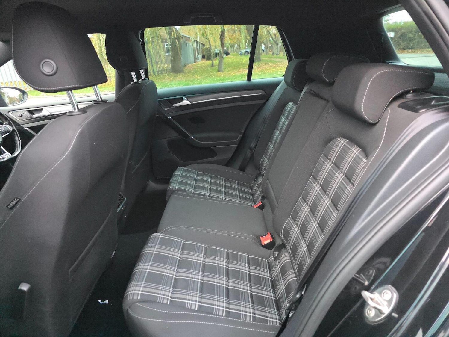 Used Volkswagen Golf 2017 for sale - 76525730: Photo 14