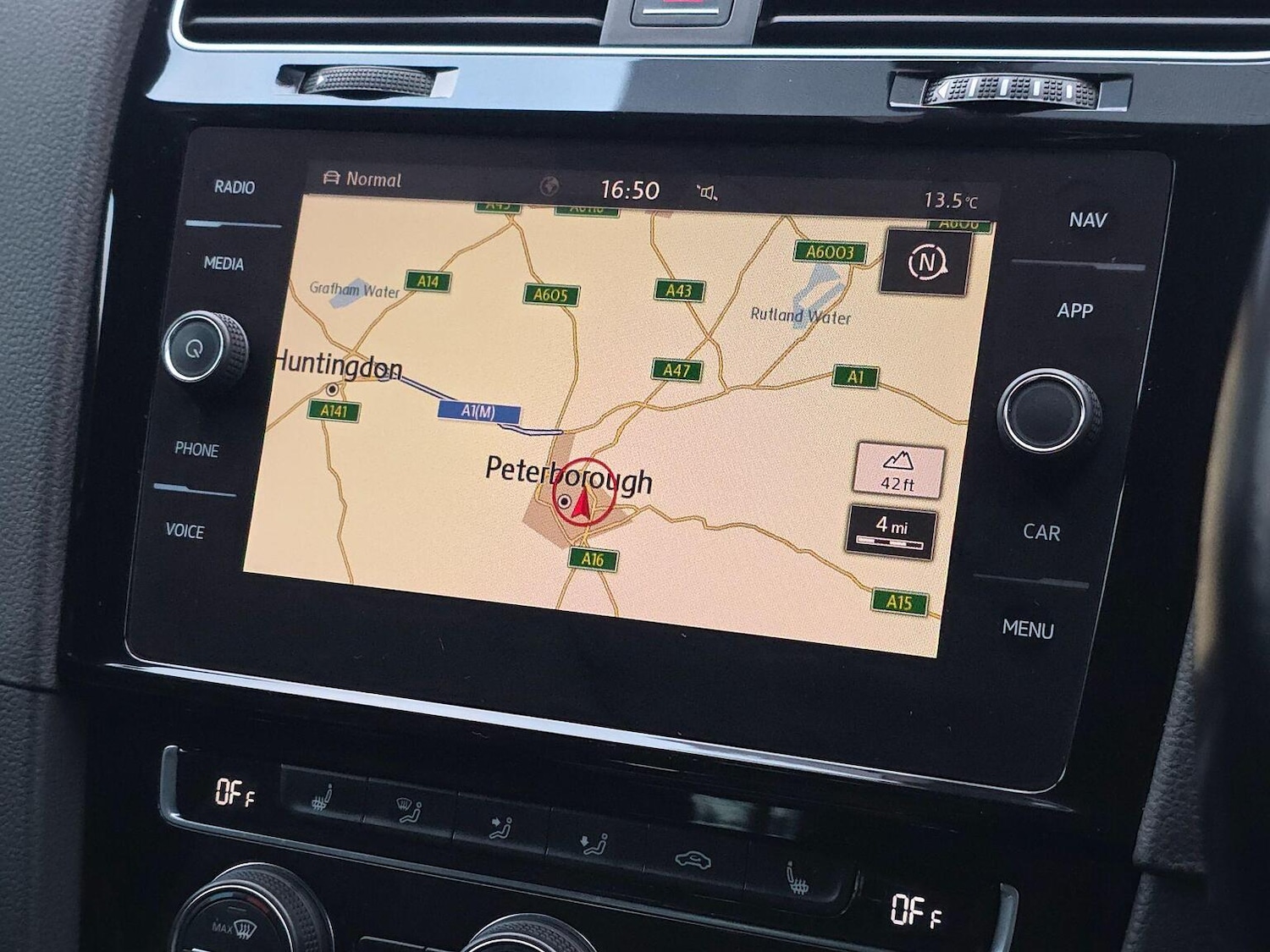 Used Volkswagen Golf 2017 for sale - 76525730: Photo 25