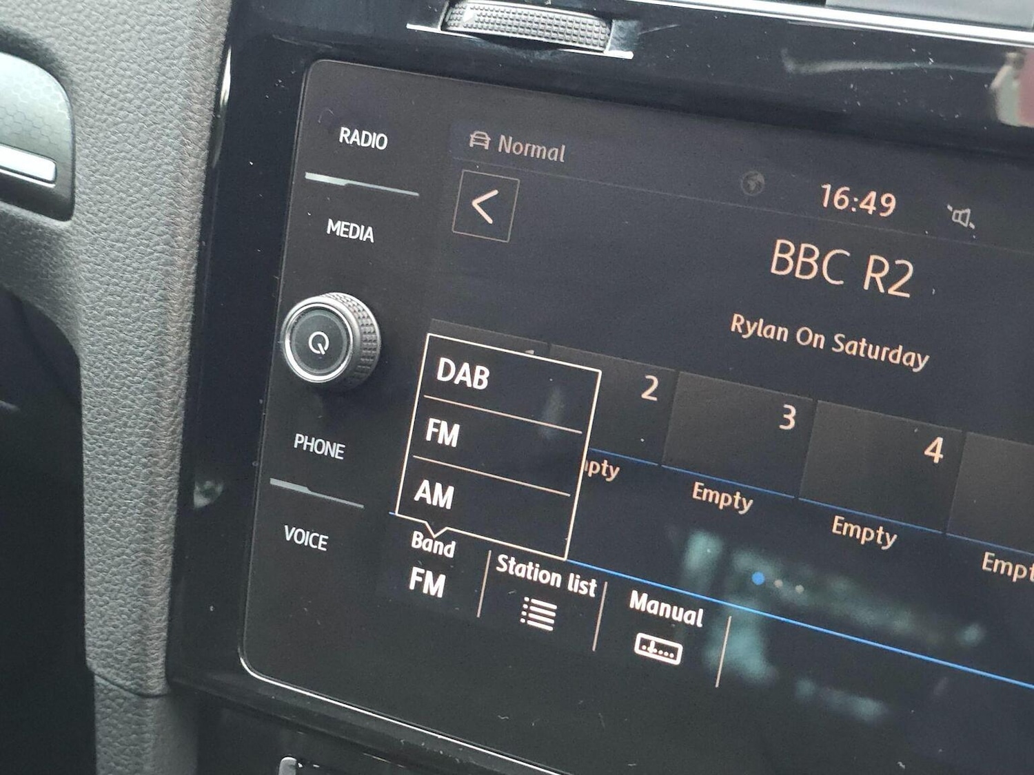 Used Volkswagen Golf 2017 for sale - 76525730: Photo 27