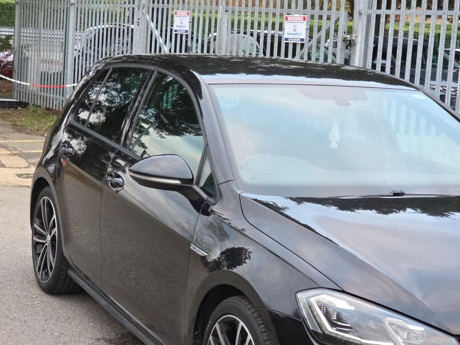 Used Volkswagen Golf 2017 for sale - 76525730: Photo 34