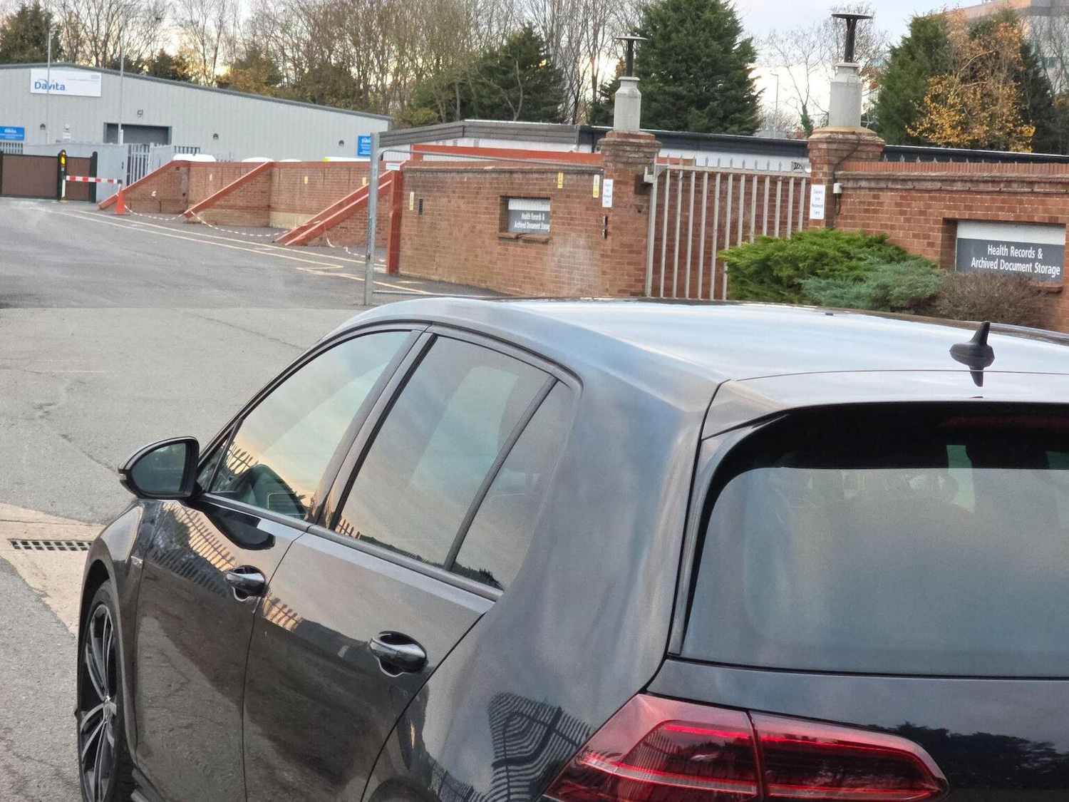 Used Volkswagen Golf 2017 for sale - 76525730: Photo 36