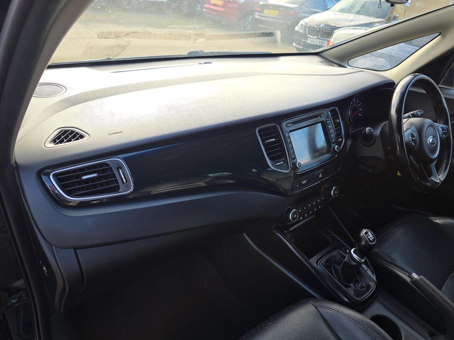 Used Kia Carens 2015 for sale - 76439923: Photo 9