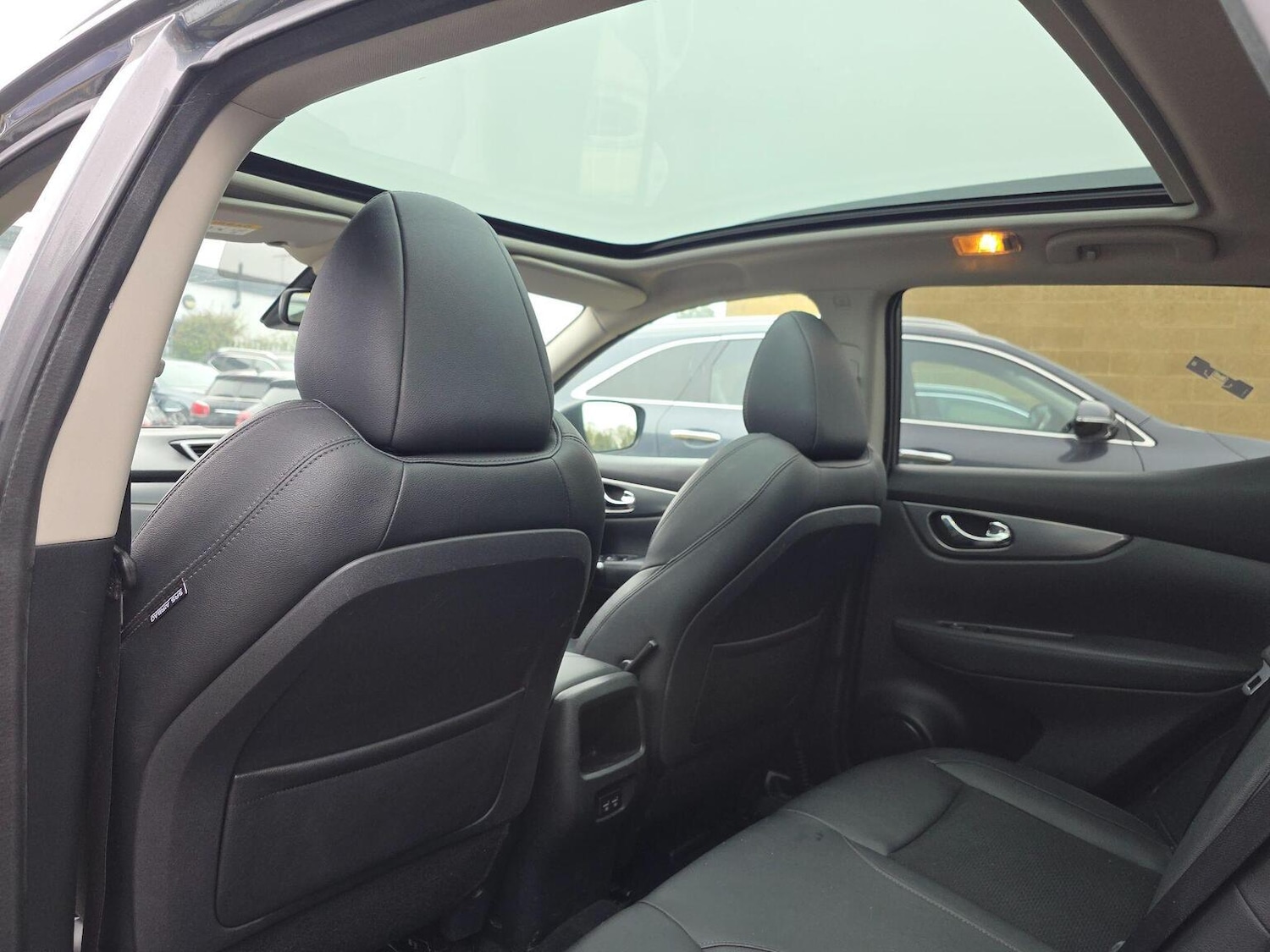 Used Nissan Qashqai 2020 for sale - 77749800: Photo 15