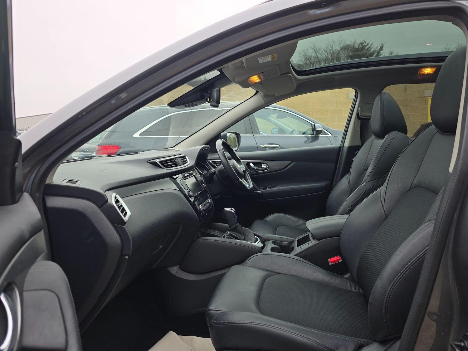 Used Nissan Qashqai 2020 for sale - 77749800: Photo 35