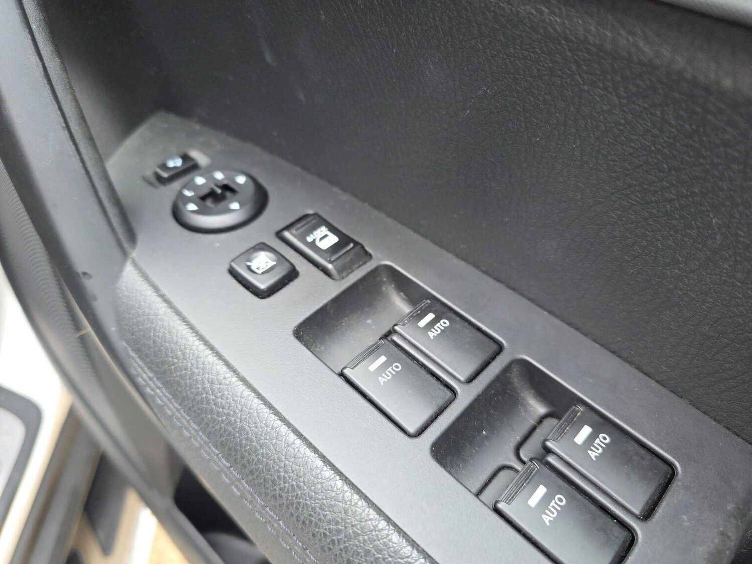 Used Kia Sorento 2013 for sale - 78131594: Photo 26