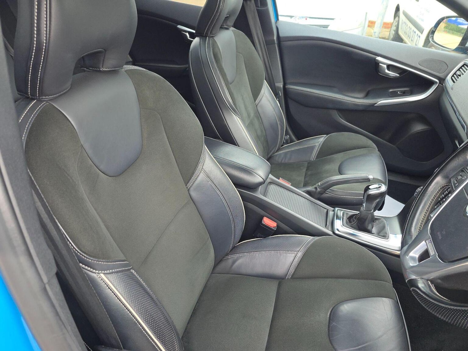 Used Volvo V40 2014 for sale - 76794251: Photo 16