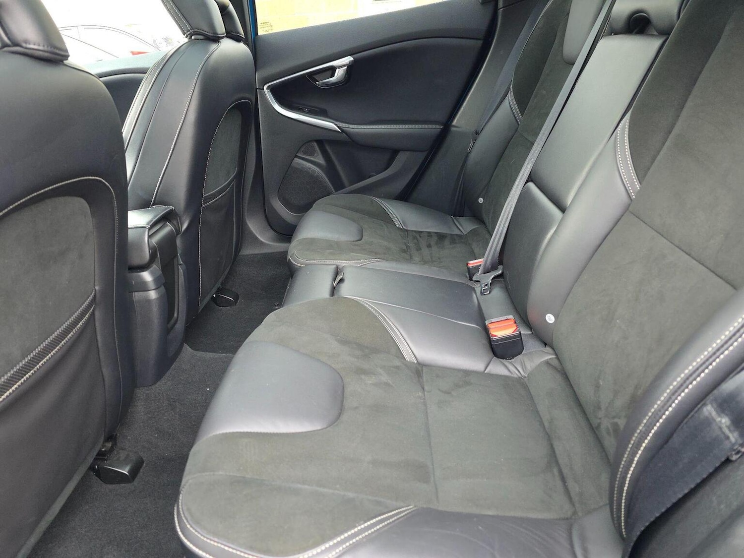 Used Volvo V40 2014 for sale - 76794251: Photo 20