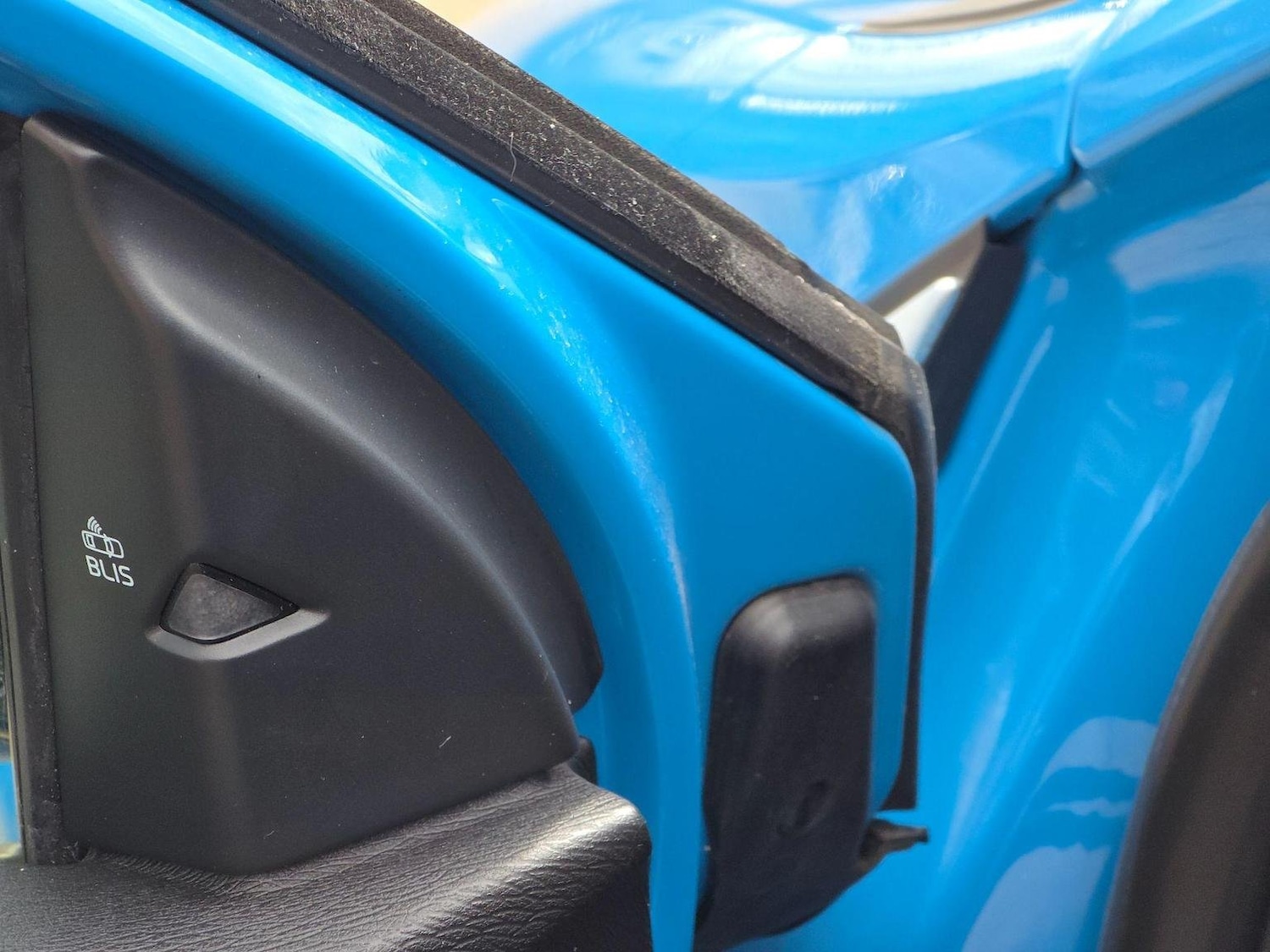 Used Volvo V40 2014 for sale - 76794251: Photo 24