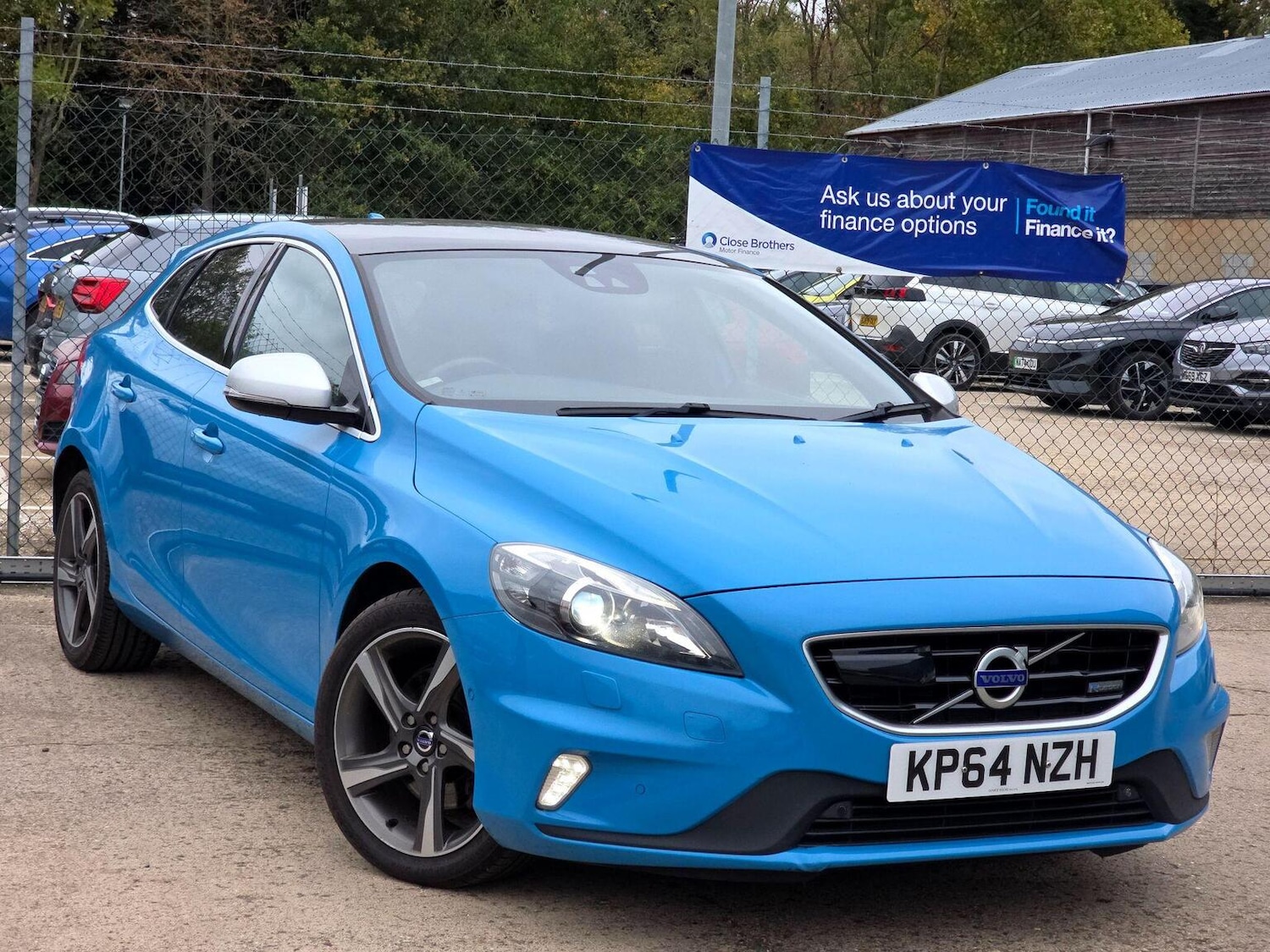 Used Volvo V40 2014 for sale - 76794251: Photo 5