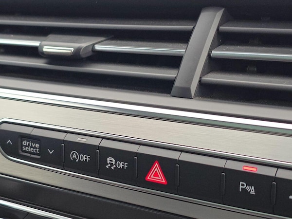 Used Audi Q7 2015 for sale - 76107244: Photo 22