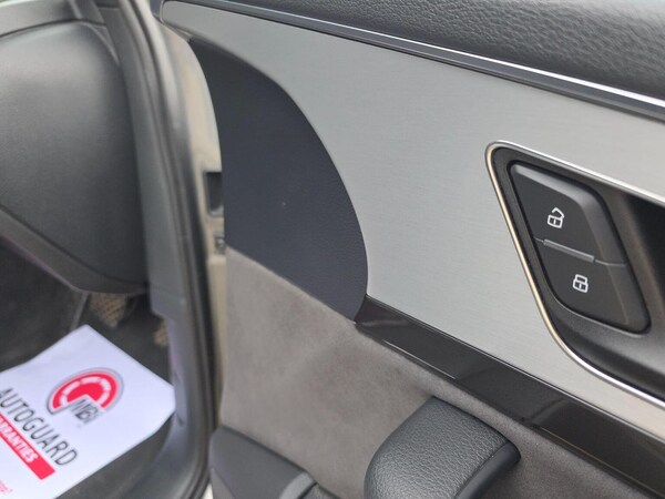 Used Audi Q7 2015 for sale - 76107244: Photo 31