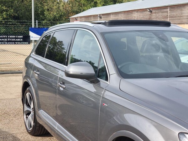 Used Audi Q7 2015 for sale - 76107244: Photo 49