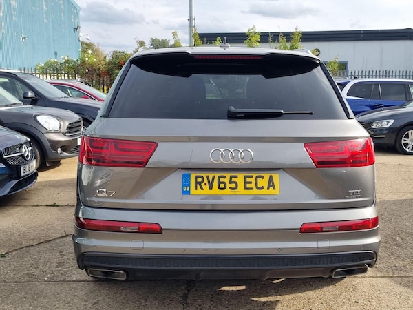 Used Audi Q7 2015 for sale - 76107244: Photo 6