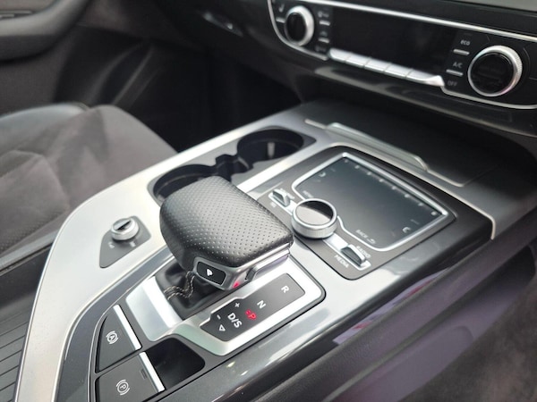 Used Audi Q7 2015 for sale - 76107244: Photo 9