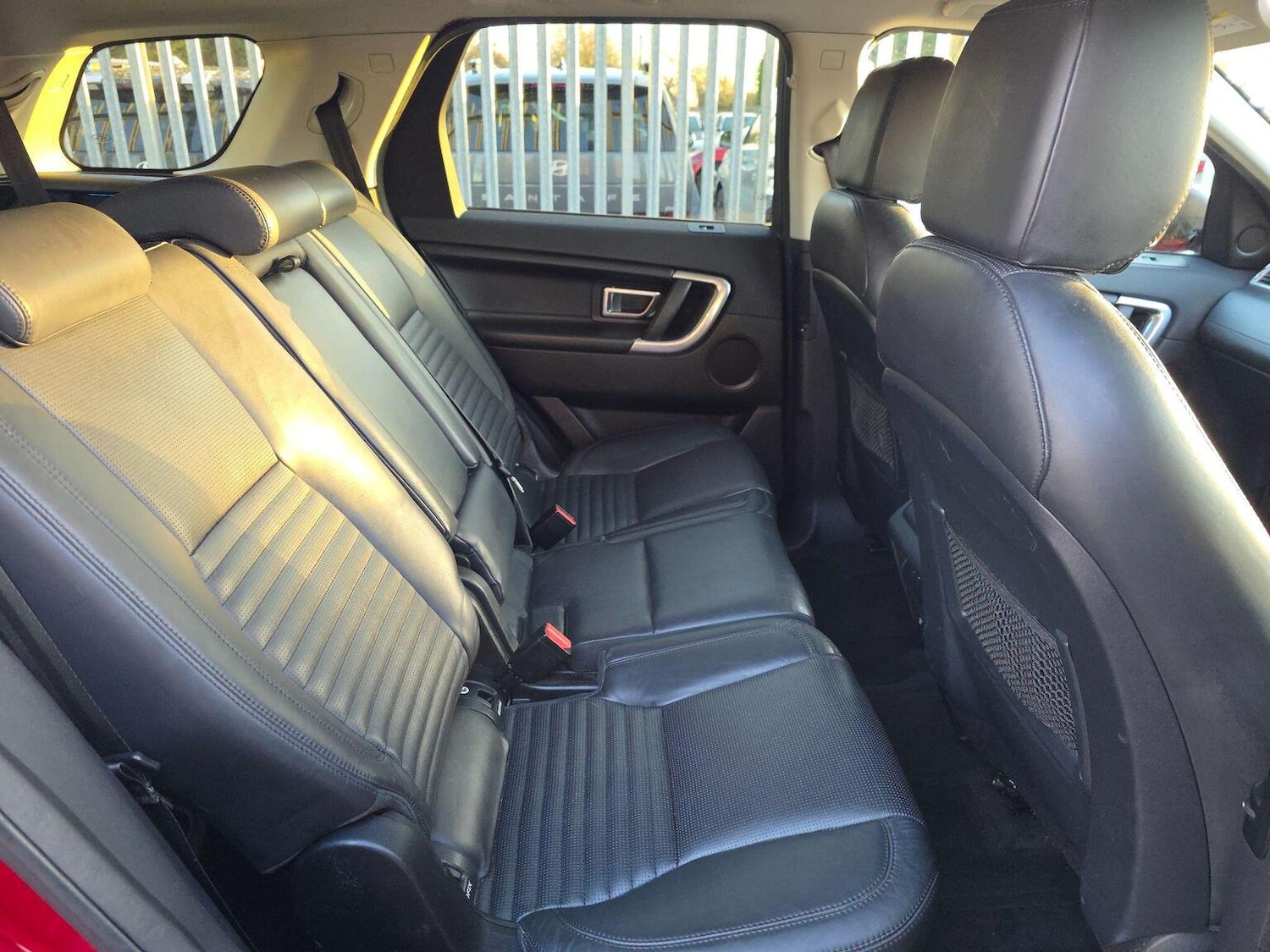 Used Land Rover Discovery Sport 2015 for sale - 77233806: Photo 20