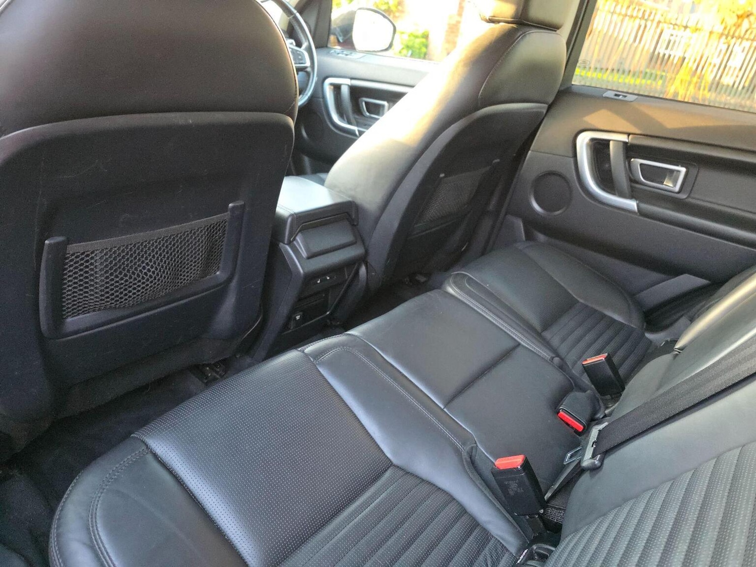 Used Land Rover Discovery Sport 2015 for sale - 77233806: Photo 24