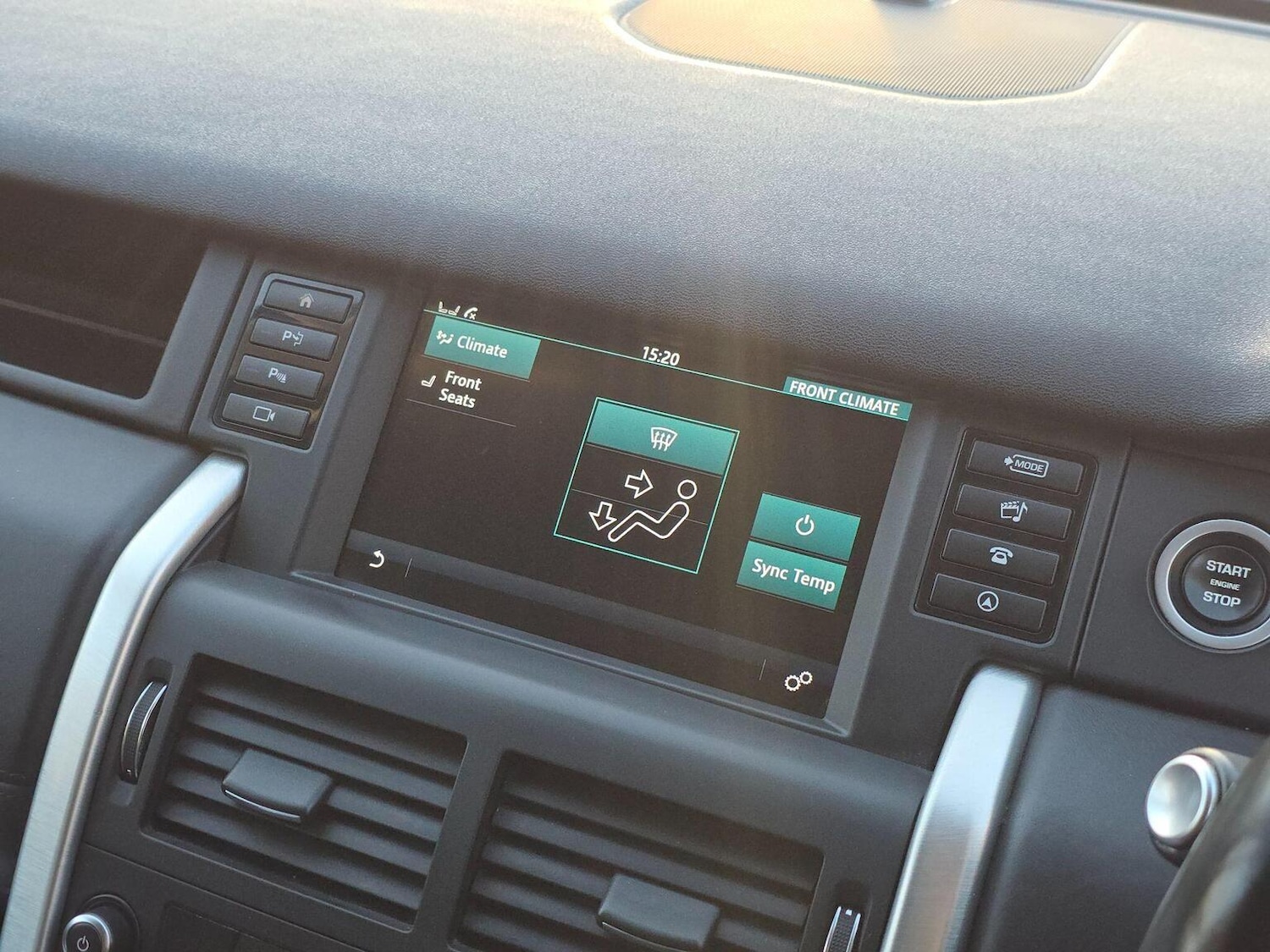 Used Land Rover Discovery Sport 2015 for sale - 77233806: Photo 50