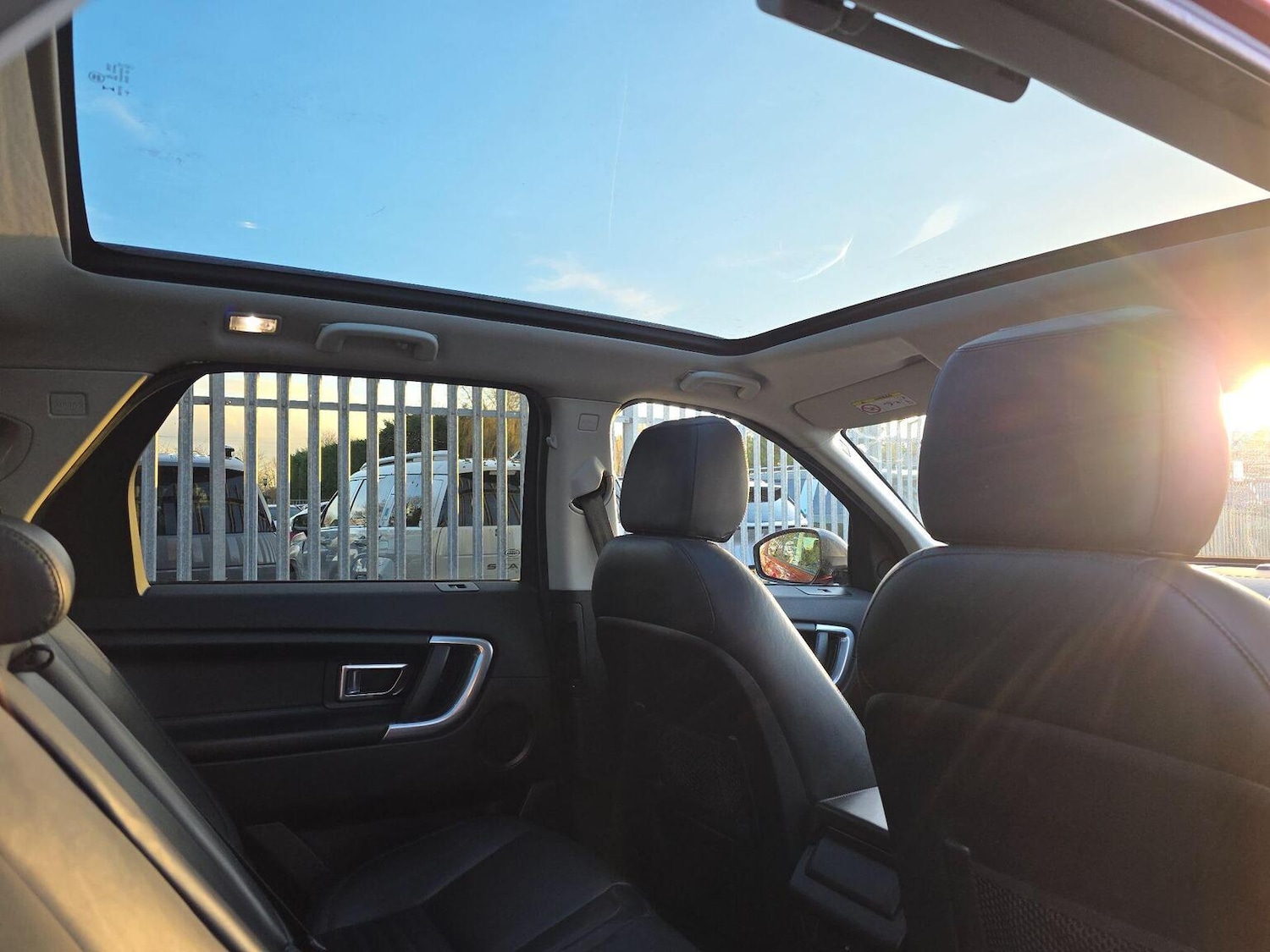 Used Land Rover Discovery Sport 2015 for sale - 77233806: Photo 55