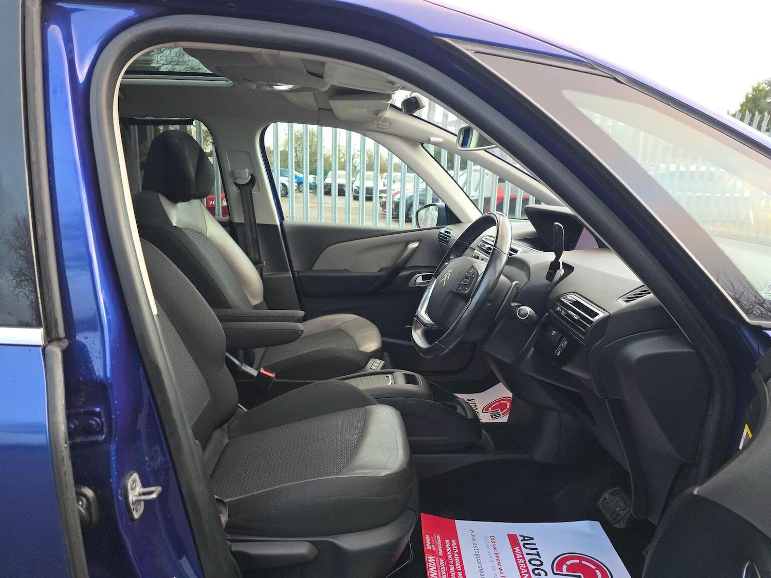 Used Citroen C4 Picasso 2017 for sale - 77173217: Photo 11