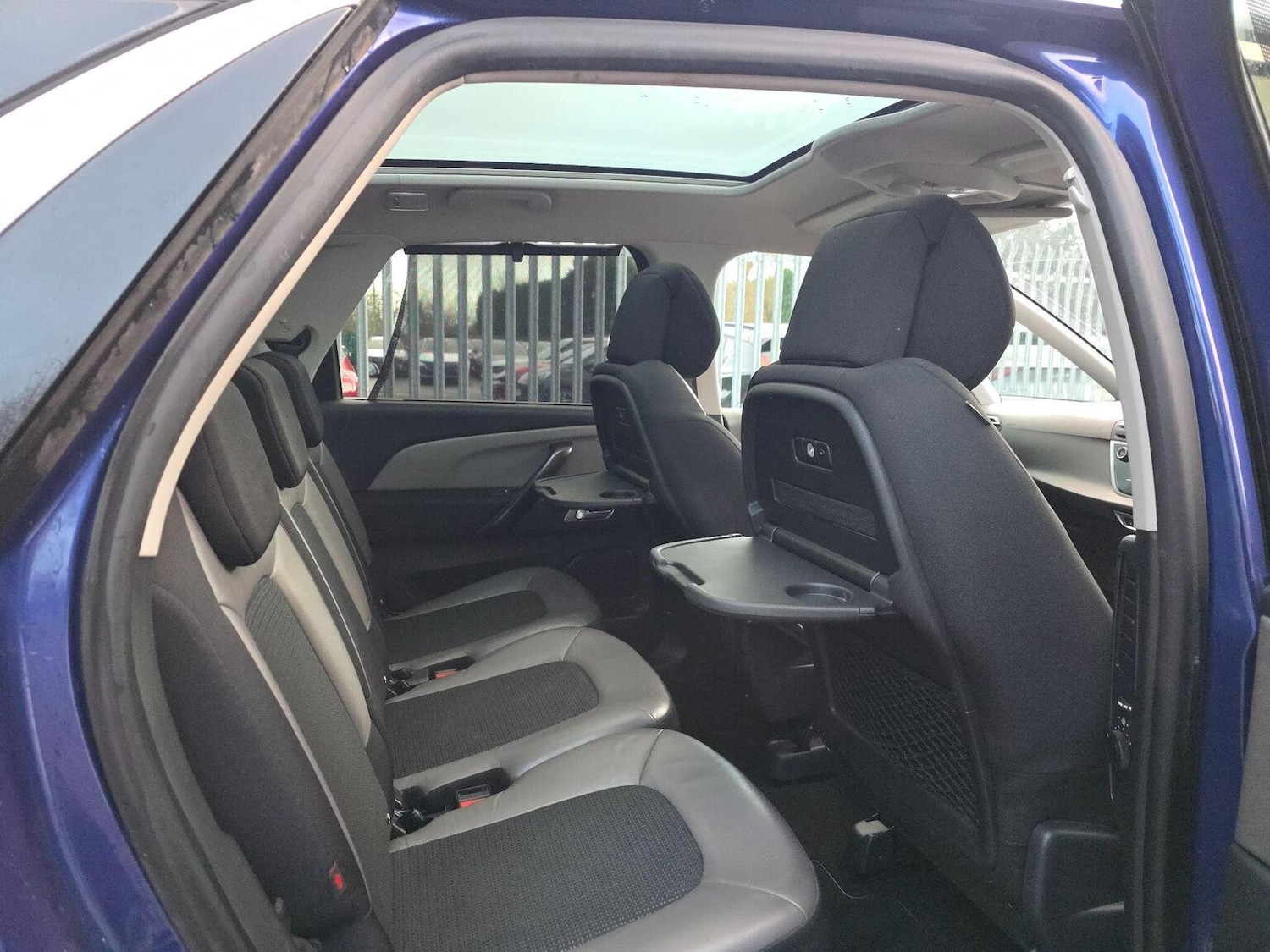 Used Citroen C4 Picasso 2017 for sale - 77173217: Photo 13