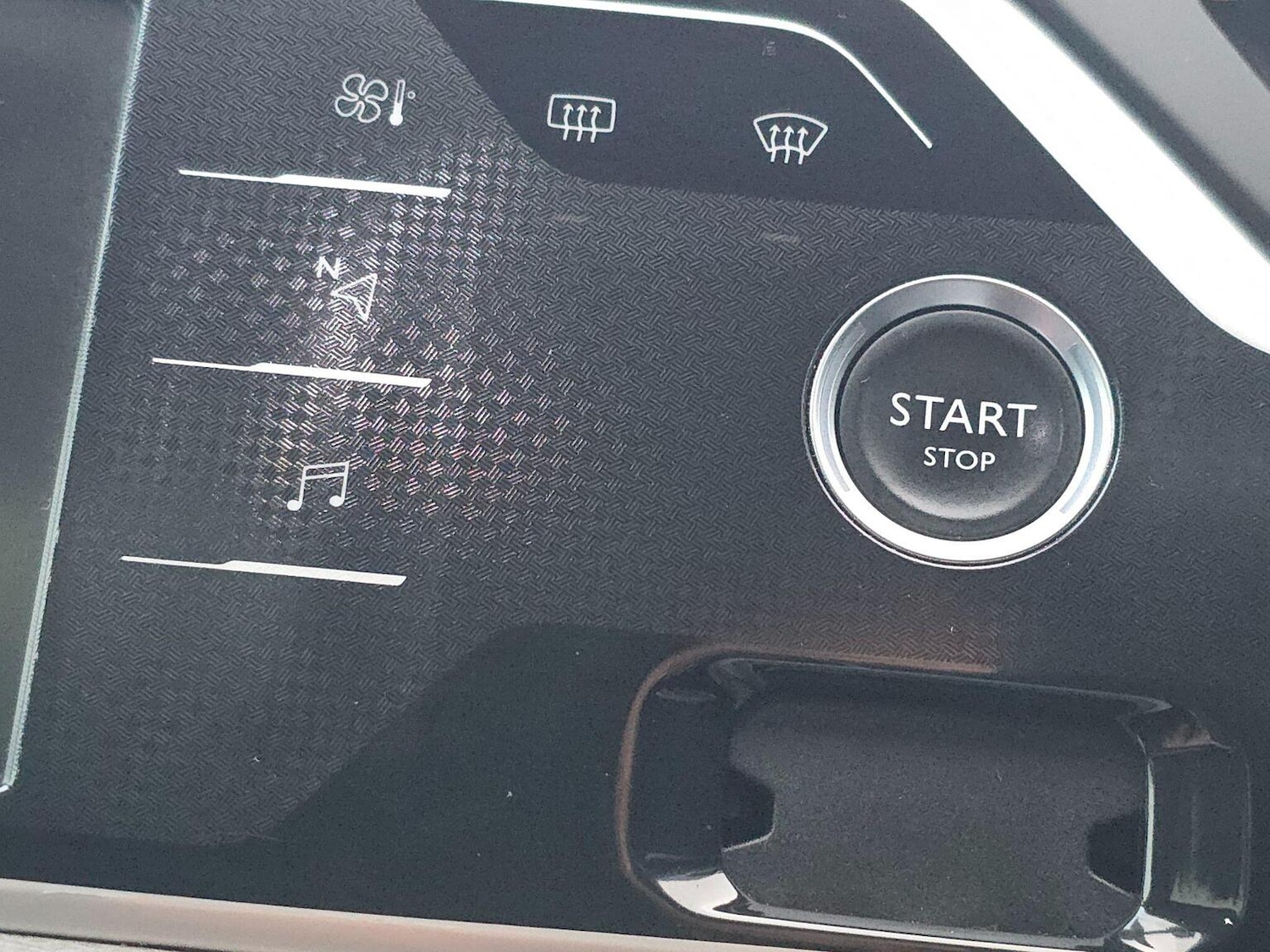 Used Citroen C4 Picasso 2017 for sale - 77173217: Photo 32