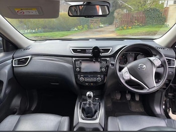 Used Nissan X-Trail 2017 for sale - 78352906: Photo