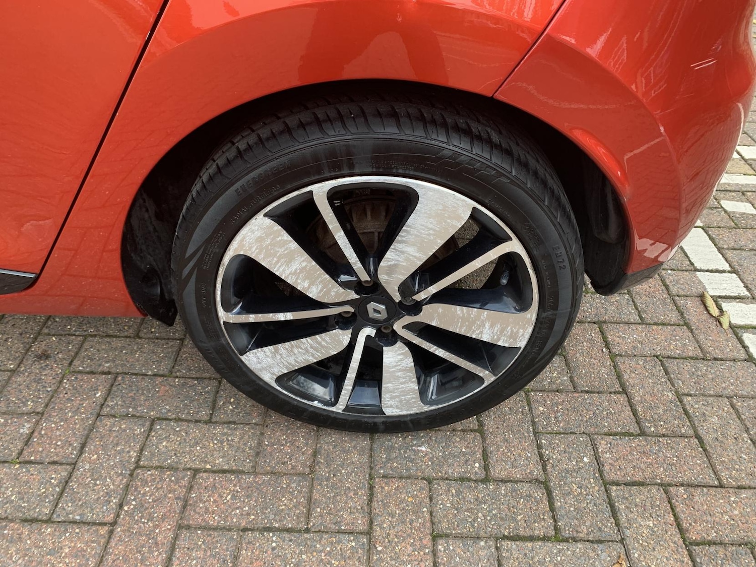 Used Renault Clio 2014 for sale - 77059198: Photo 10