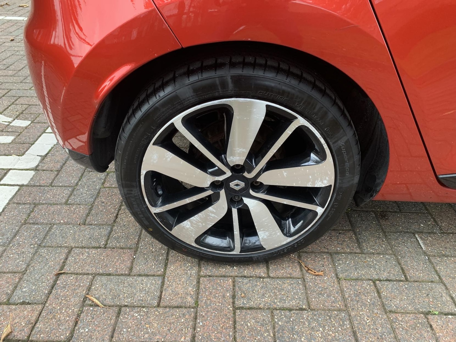 Used Renault Clio 2014 for sale - 77059198: Photo 11