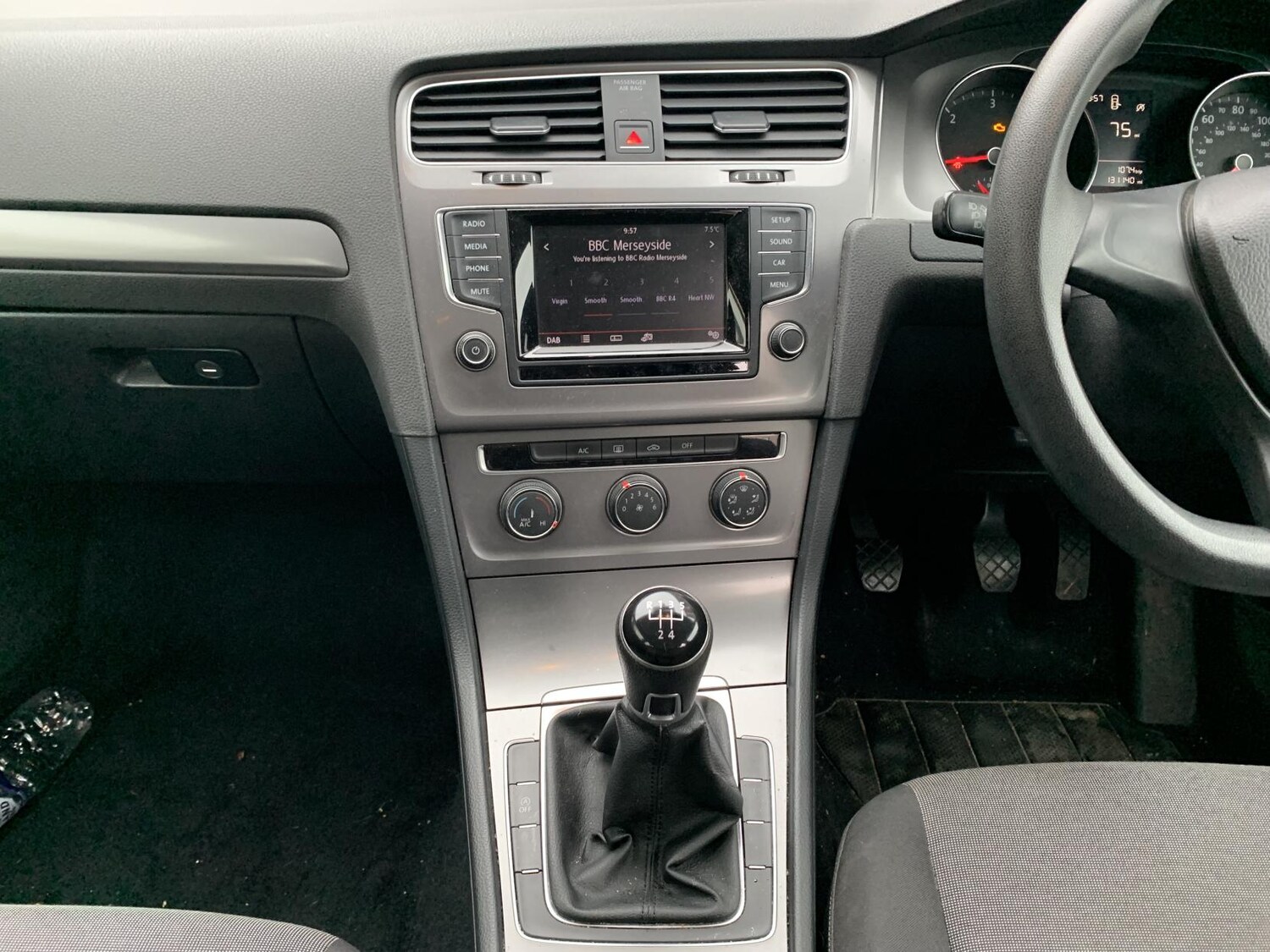 Used Volkswagen Golf 2014 for sale - 77406506: Photo 11