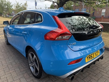 Used Volvo V40 2013 for sale - 79424592: Photo