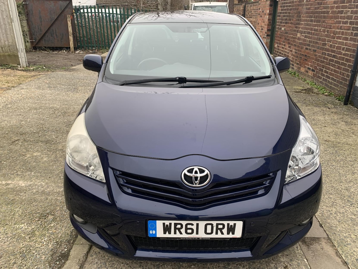 Used Toyota Verso 2011 for sale - 77329567: Photo 16