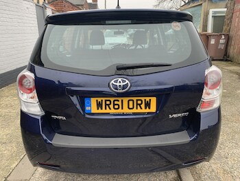 Used Toyota Verso 2011 for sale - 77329567: Photo