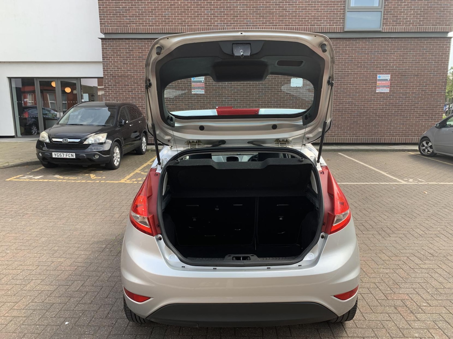 Used Ford Fiesta 2009 for sale - 76984200: Photo 5