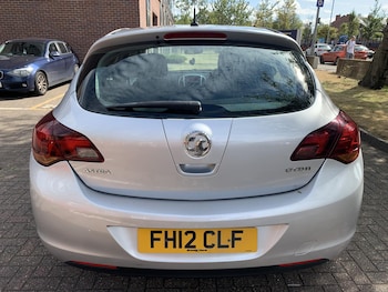 Used Vauxhall Astra 2012 for sale - 79539829: Photo