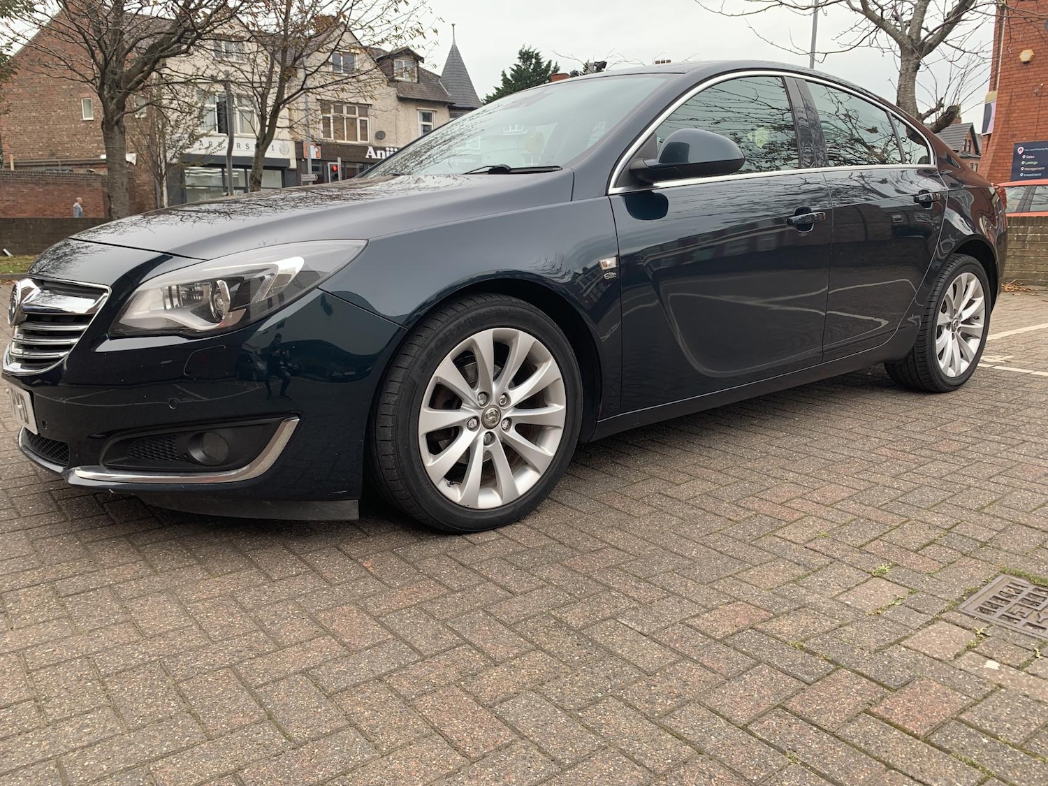 Used Vauxhall Insignia 2015 for sale - 76984201: Photo 1