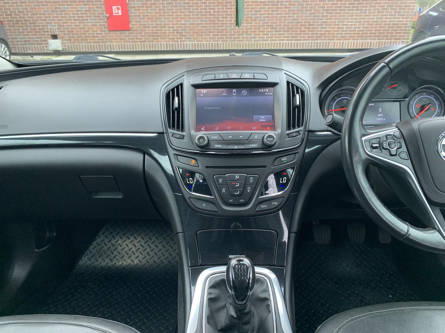 Used Vauxhall Insignia 2015 for sale - 76984201: Photo 16