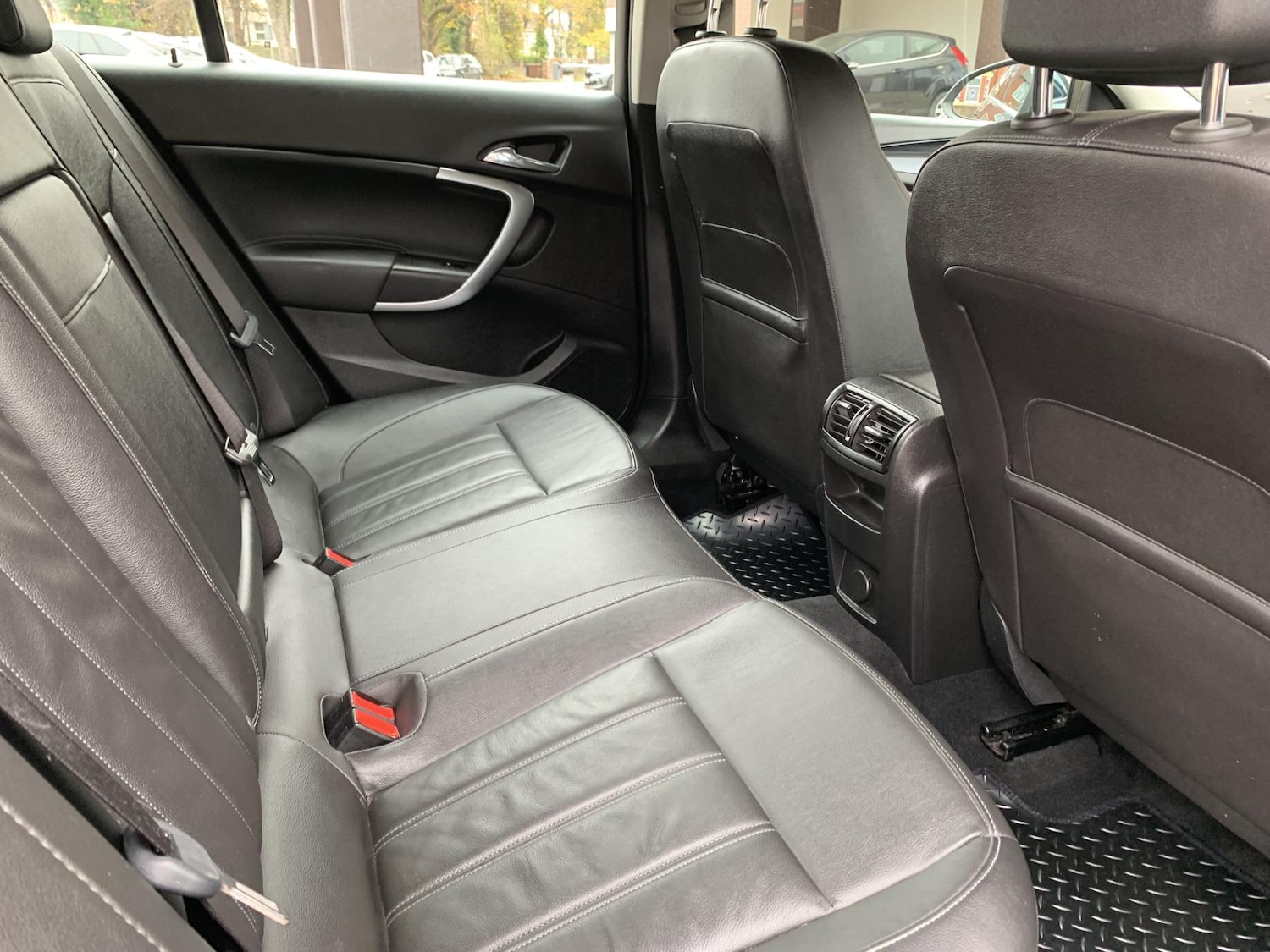 Used Vauxhall Insignia 2015 for sale - 76984201: Photo 18