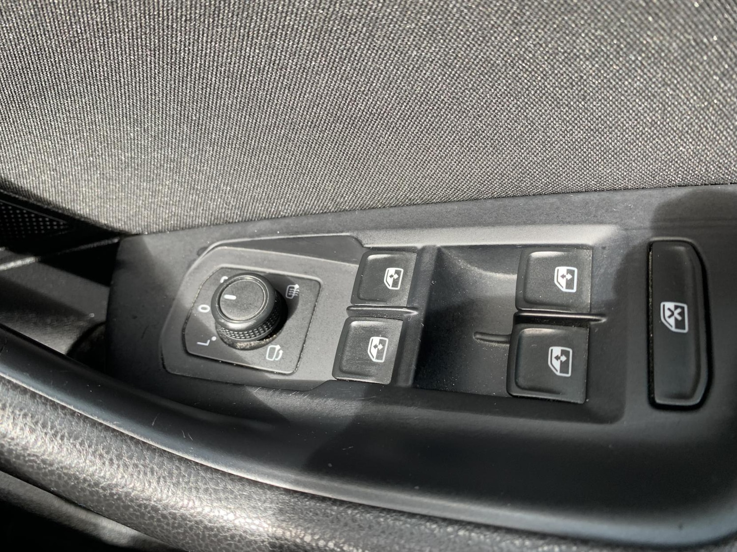 Used Volkswagen Passat 2015 for sale - 76984202: Photo 20