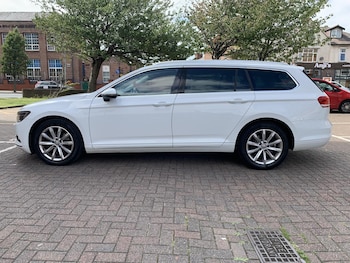 Used Volkswagen Passat 2015 for sale - 76984202: Photo