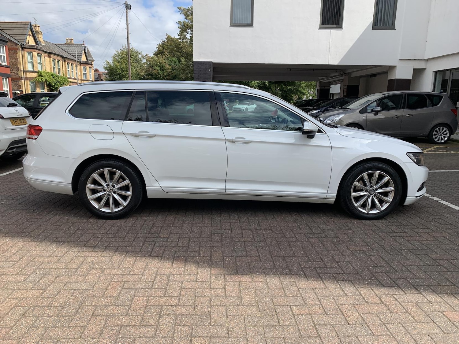 Used Volkswagen Passat 2015 for sale - 76984202: Photo 7