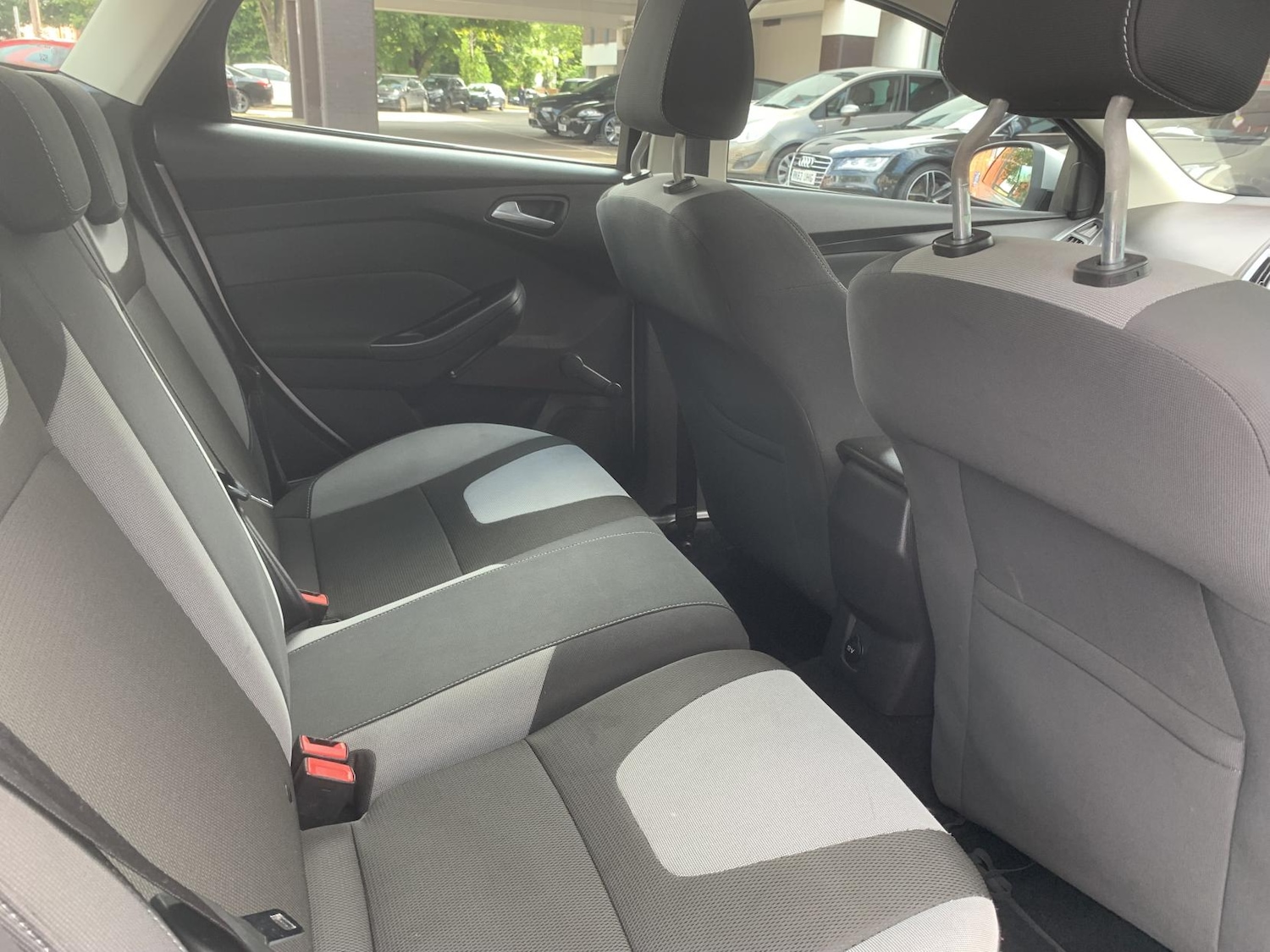 Used Ford Focus 2011 for sale - 76984194: Photo 10