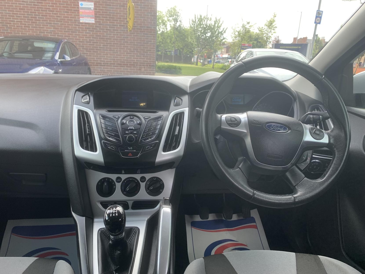 Used Ford Focus 2011 for sale - 76984194: Photo 12