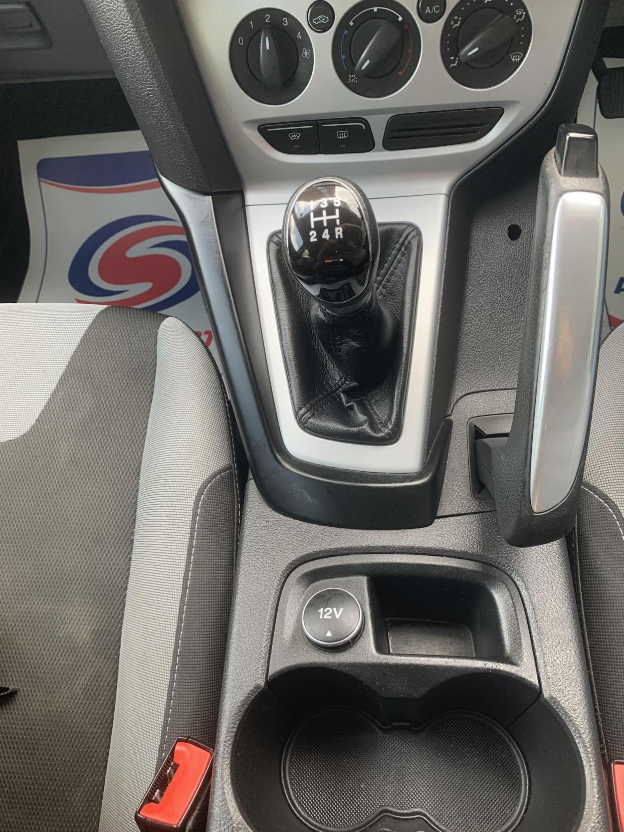 Used Ford Focus 2011 for sale - 76984194: Photo 16