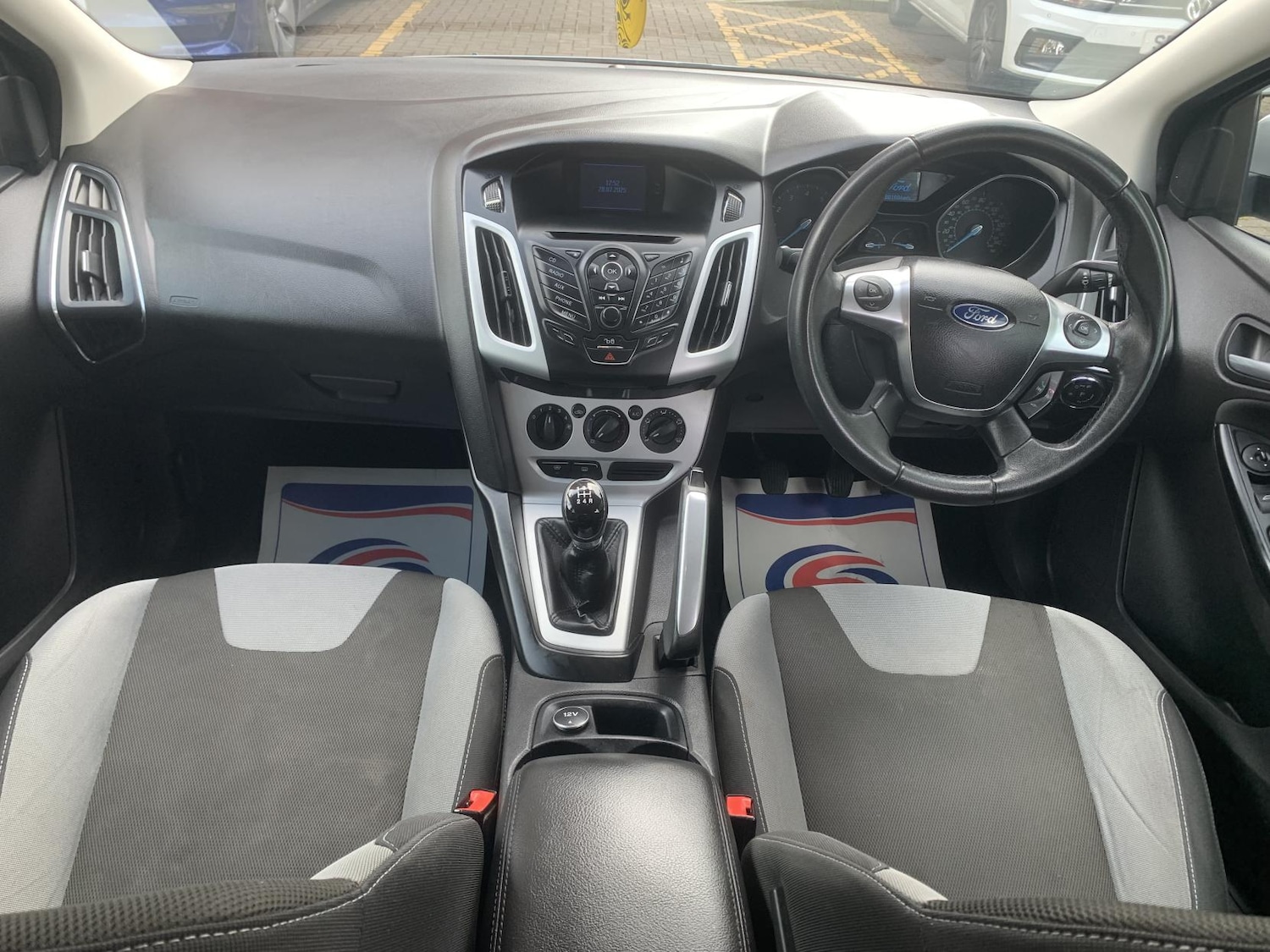 Used Ford Focus 2011 for sale - 76984194: Photo 9