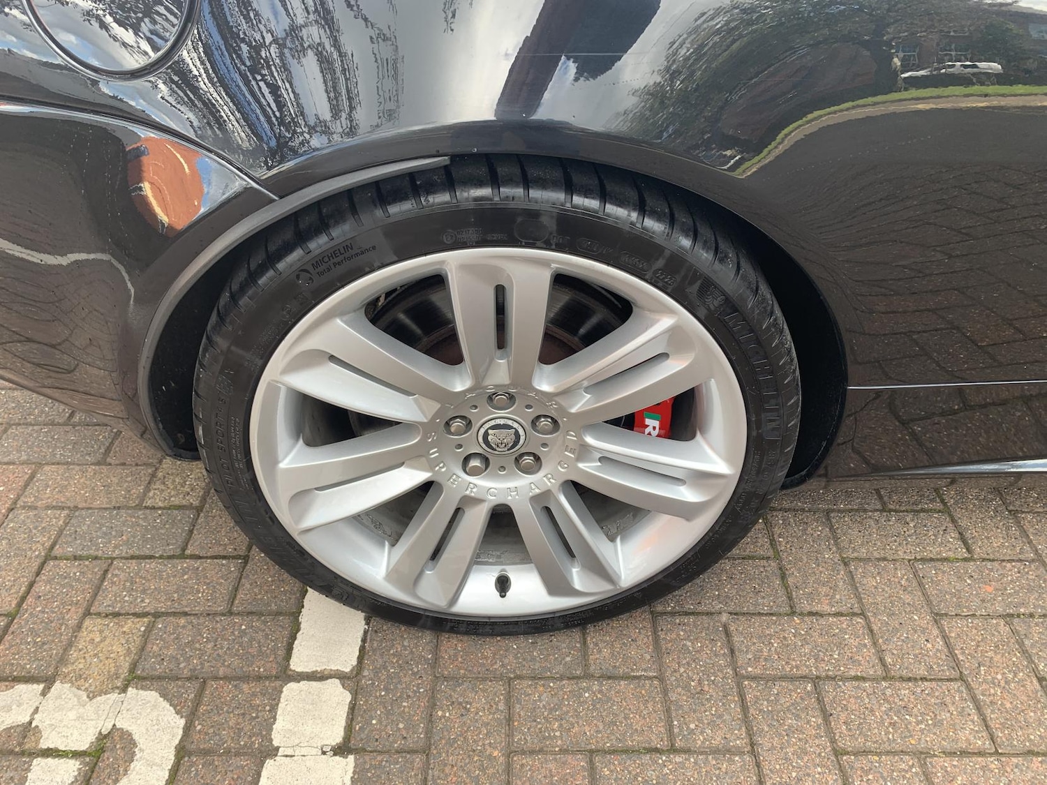 Used Jaguar XK 2010 for sale - 76984204: Photo 19