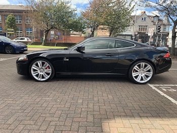 Used Jaguar XKR 2010 for sale - 76984204: Photo