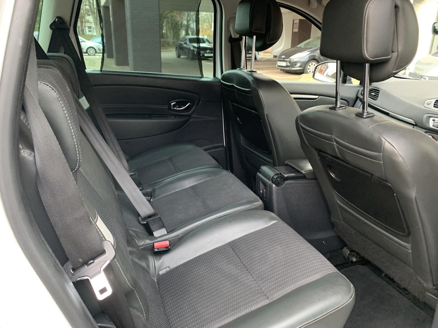 Used Renault Scenic 2012 for sale - 77039649: Photo 10