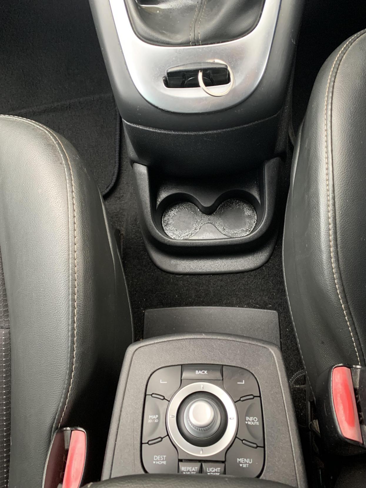 Used Renault Scenic 2012 for sale - 77039649: Photo 18