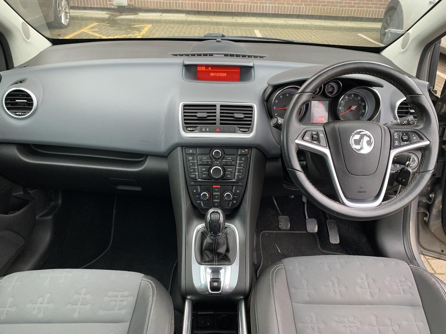 Used Vauxhall Meriva 2013 for sale - 76984195: Photo 11