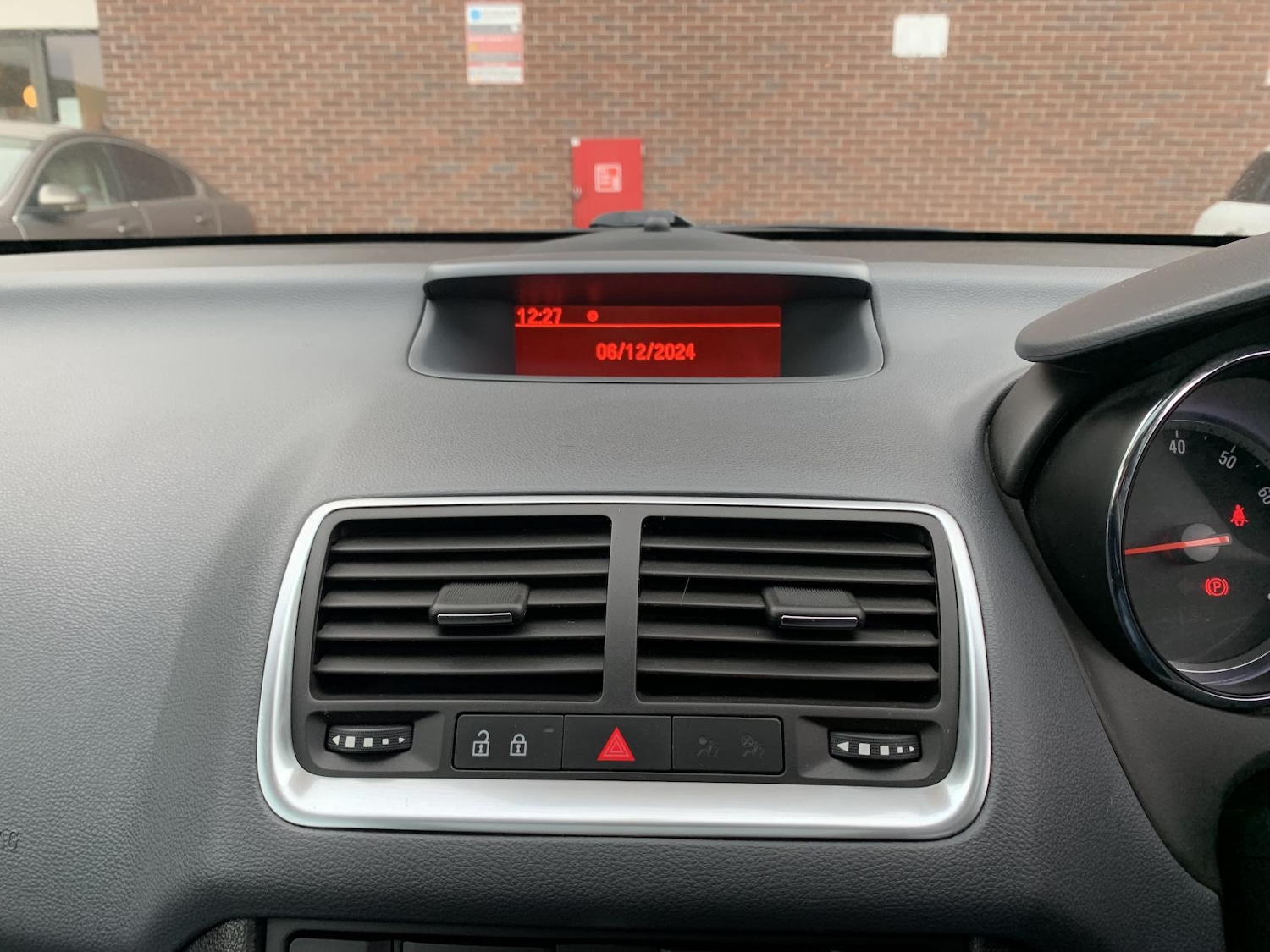 Used Vauxhall Meriva 2013 for sale - 76984195: Photo 18